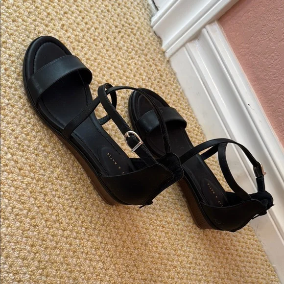 Kelly & Katie Black Strappy Sandals - Picture 4 of 7